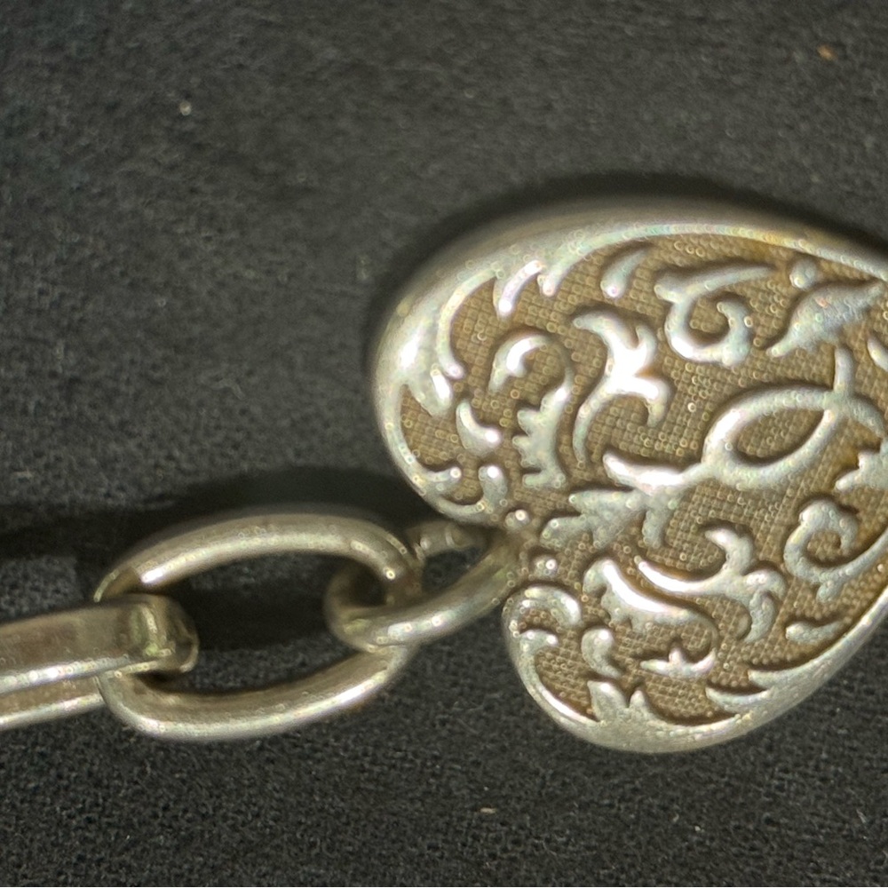 Brighton Vintage Chunky Heart 2 sided bracelet. EUC. - Picture 8 of 15